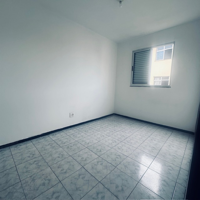 Apartamento para alugar com 3 quartos, 70m² - Foto 5