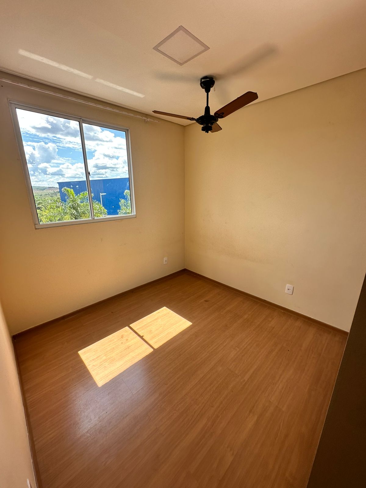 Apartamento para alugar com 2 quartos, 50m² - Foto 12