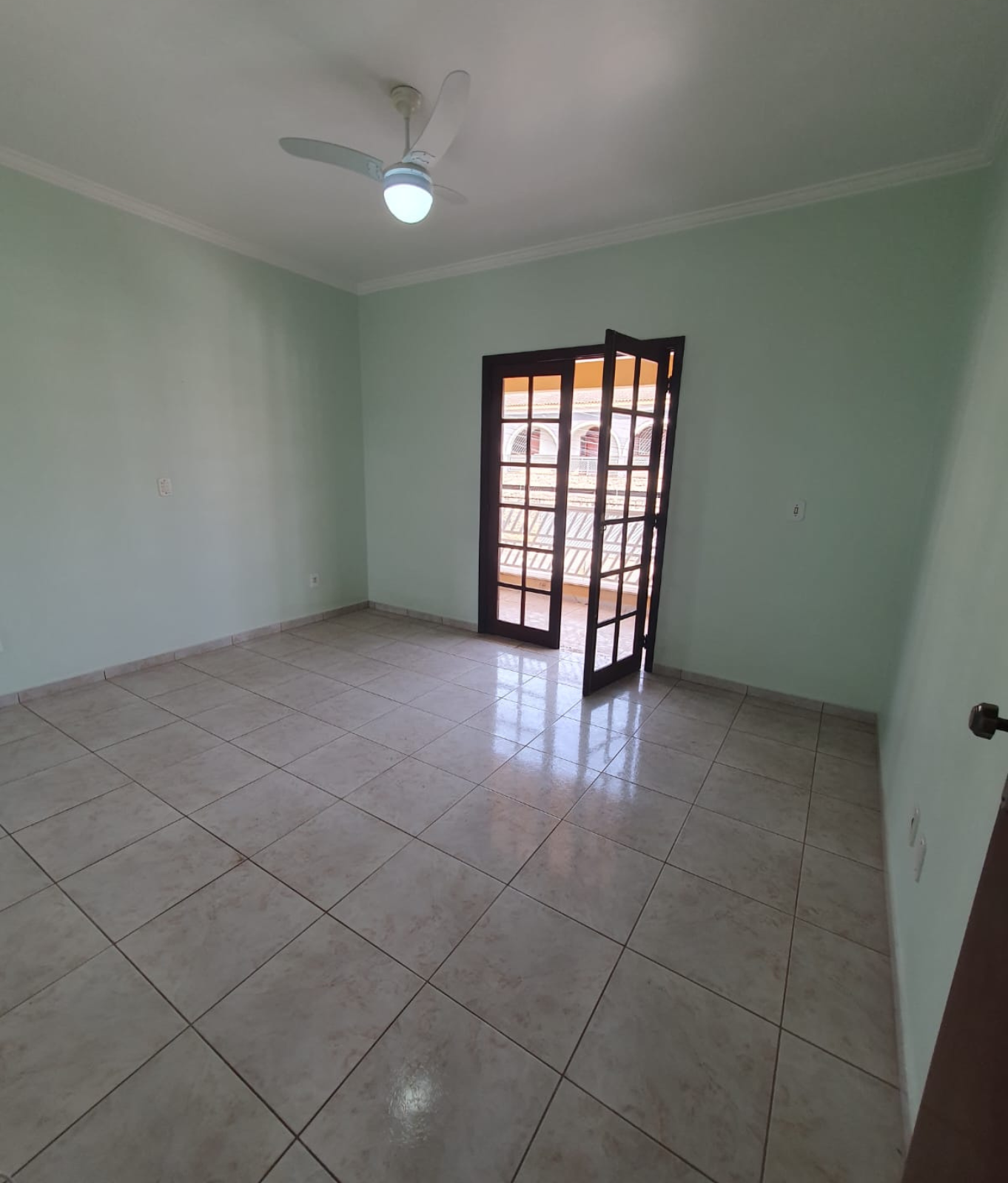 Casa à venda com 3 quartos, 264m² - Foto 22