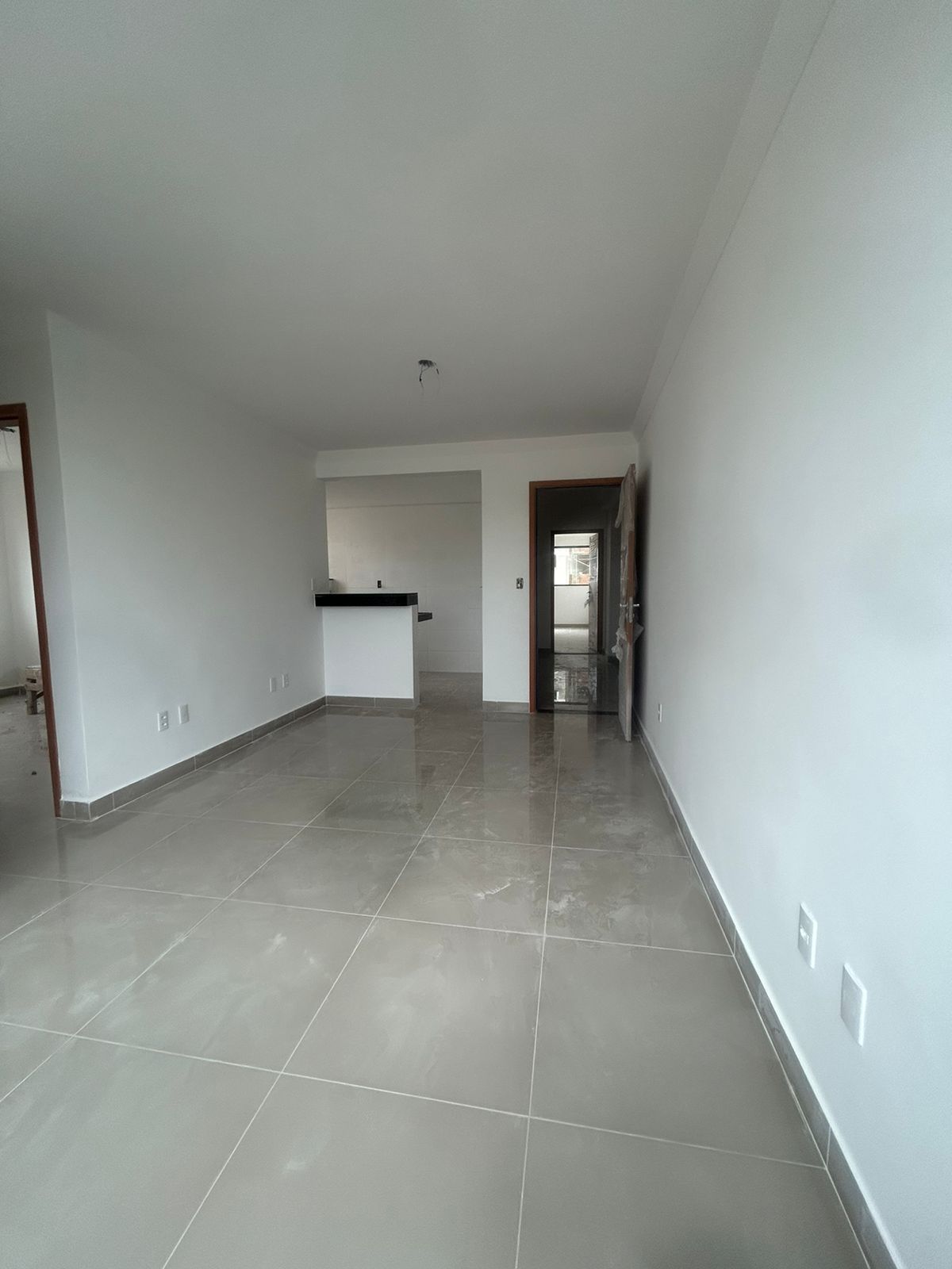 Apartamento à venda com 2 quartos, 53m² - Foto 4