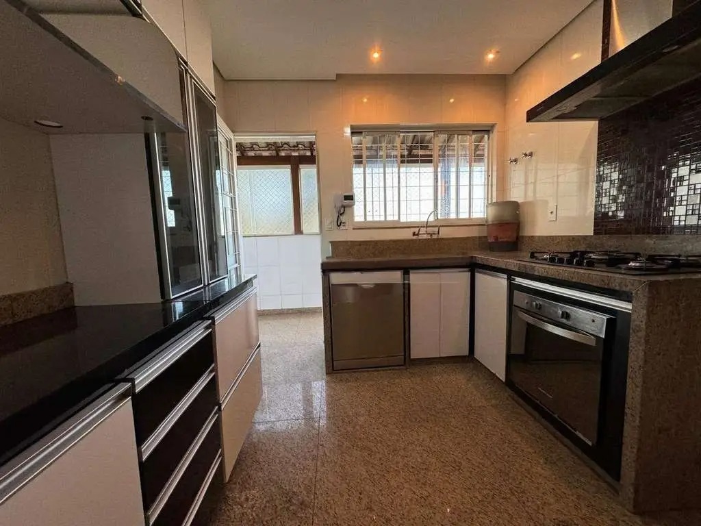 Casa à venda com 3 quartos, 169m² - Foto 6