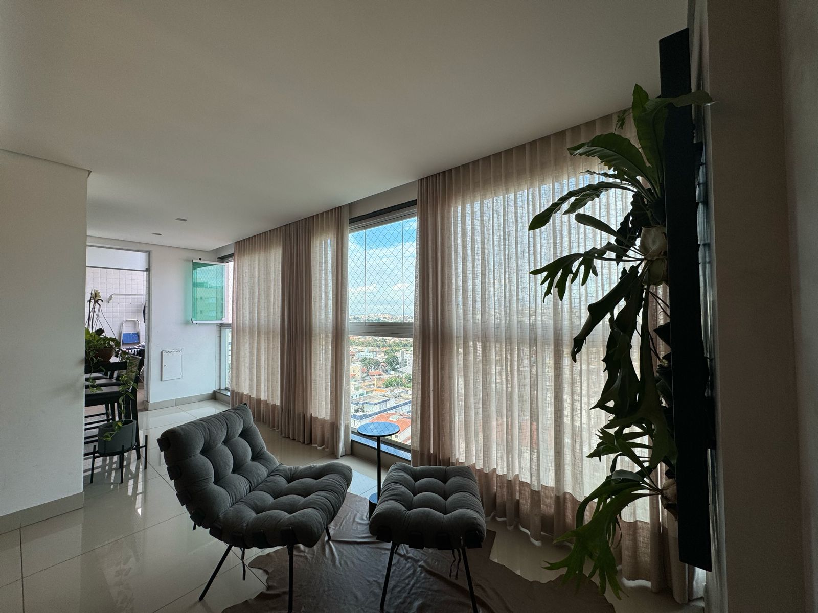 Apartamento à venda com 4 quartos, 148m² - Foto 1