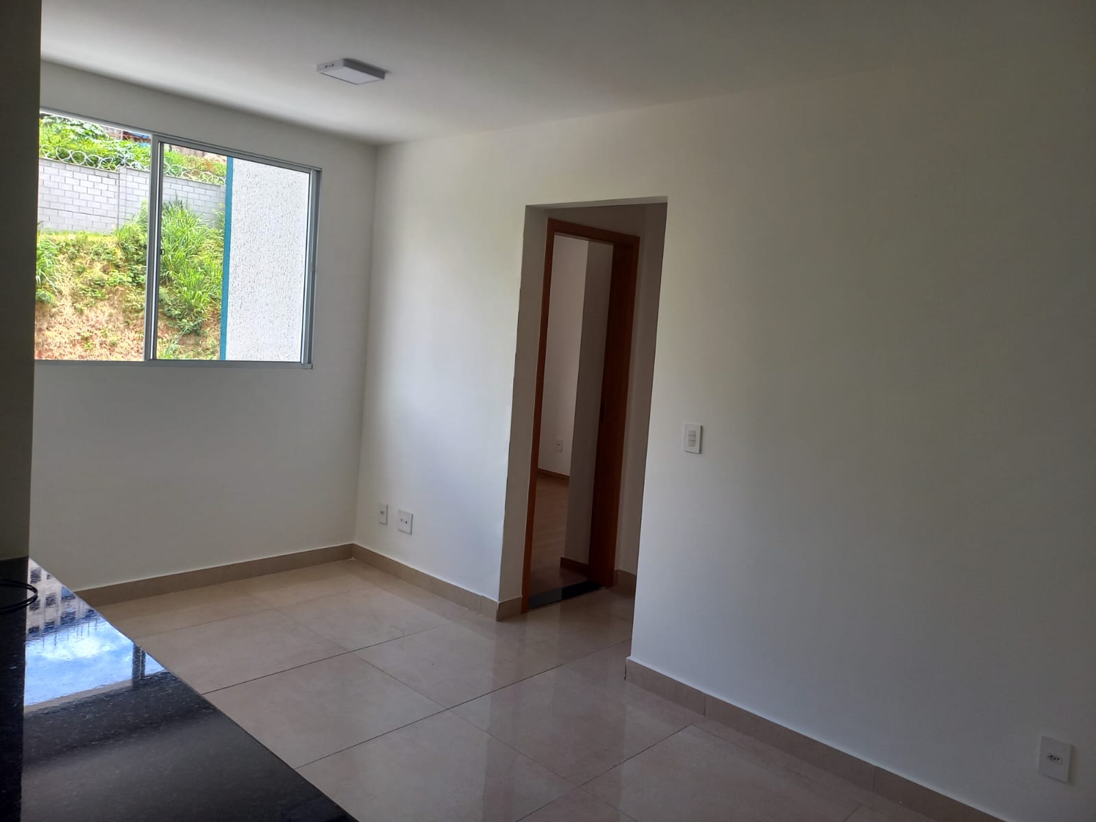 Apartamento à venda com 2 quartos, 51m² - Foto 3