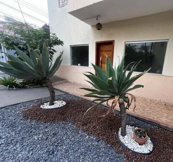 Casa de Condomínio à venda com 3 quartos, 100m² - Foto 1