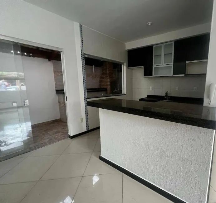 Casa de Condomínio à venda com 3 quartos, 100m² - Foto 4