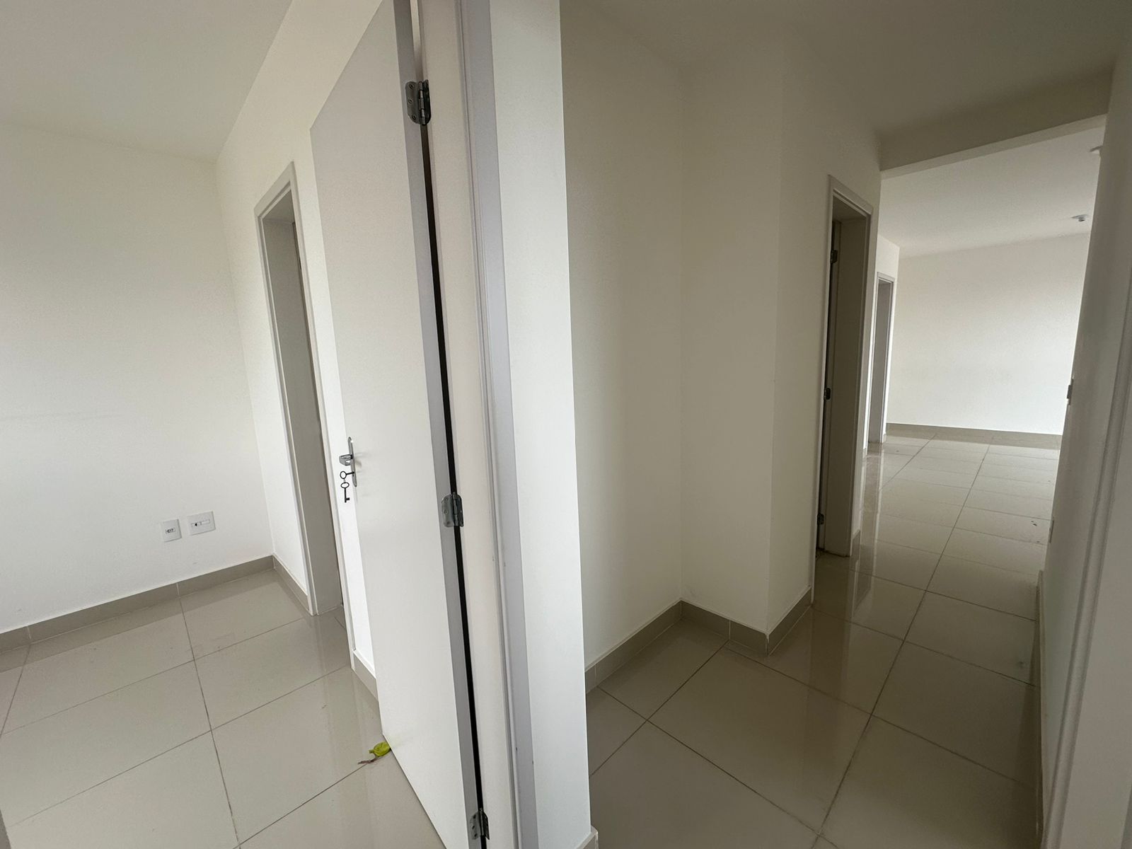 Apartamento à venda com 3 quartos, 80m² - Foto 23