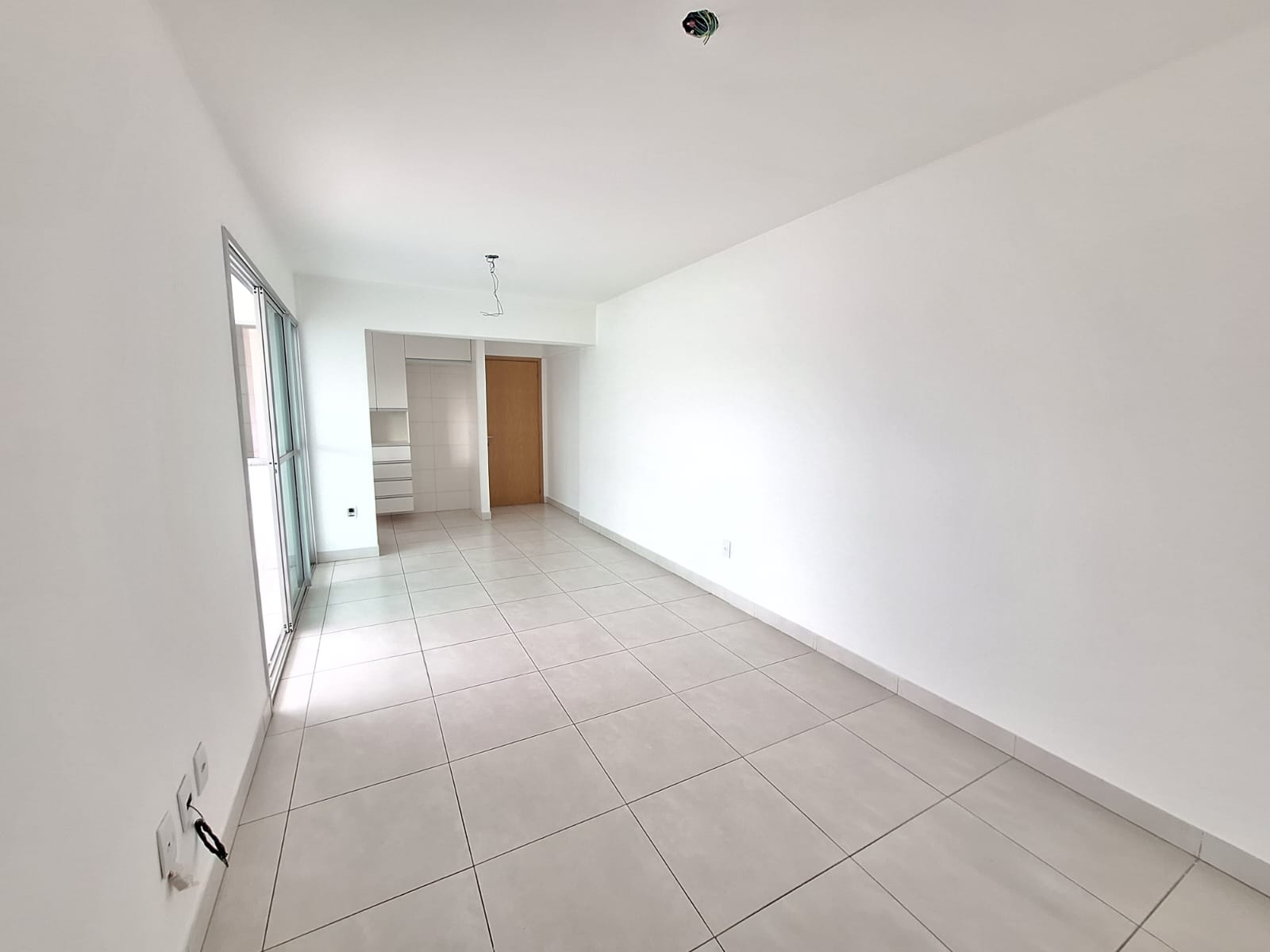 Apartamento para alugar com 3 quartos, 80m² - Foto 1