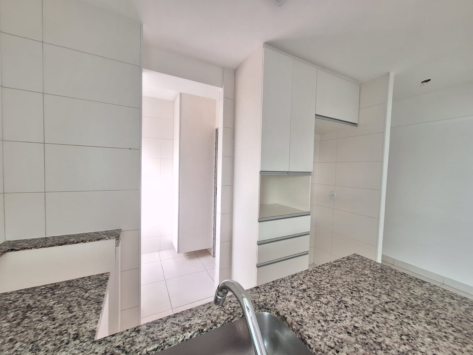 Apartamento para alugar com 3 quartos, 80m² - Foto 14