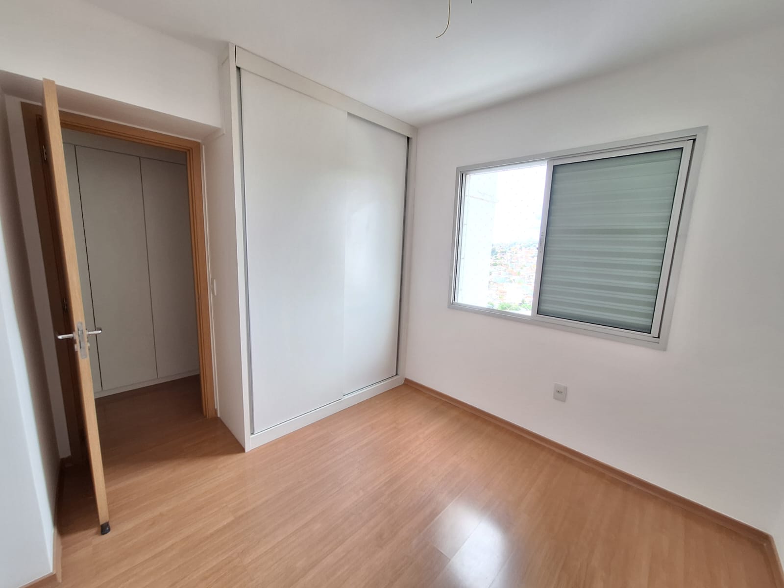 Apartamento para alugar com 3 quartos, 80m² - Foto 11