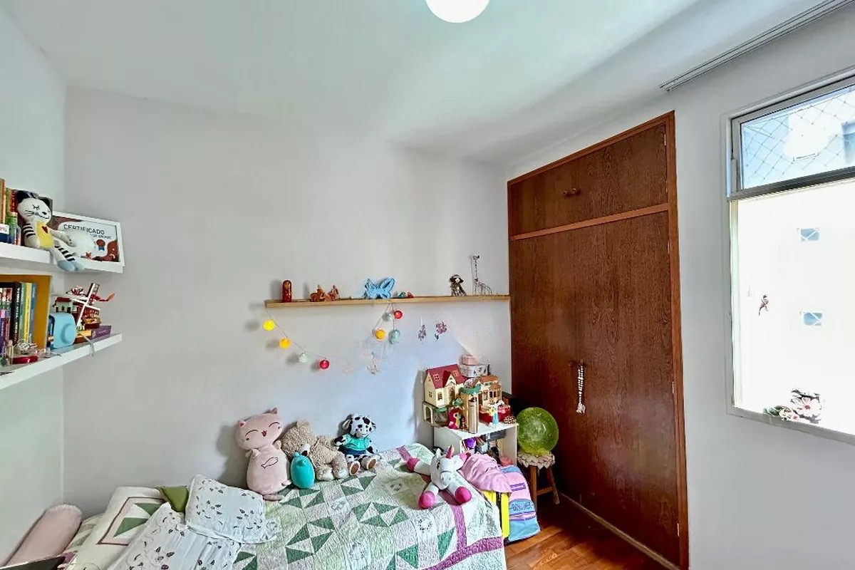 Apartamento à venda com 3 quartos, 110m² - Foto 11