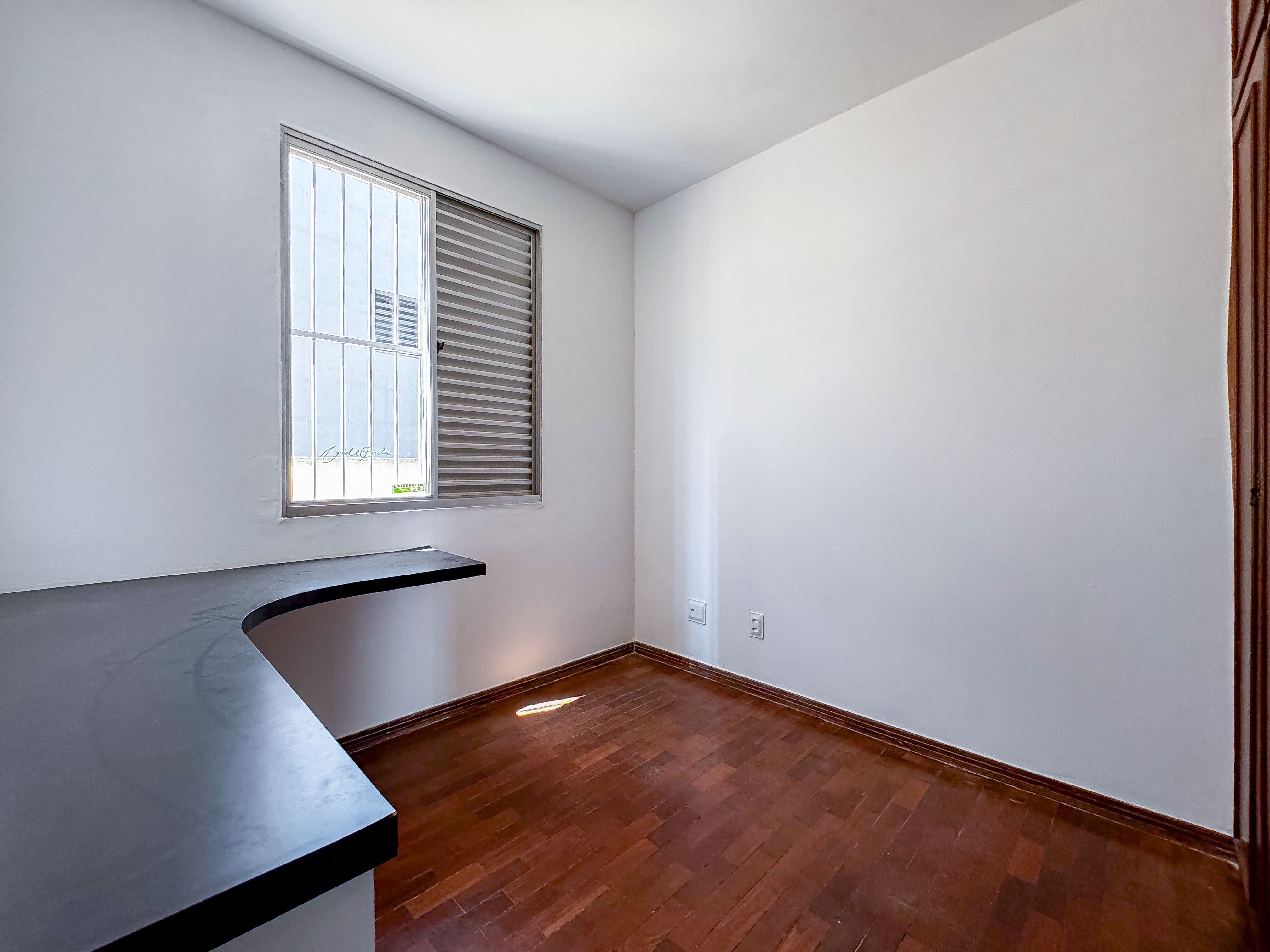 Apartamento à venda com 3 quartos, 95m² - Foto 15