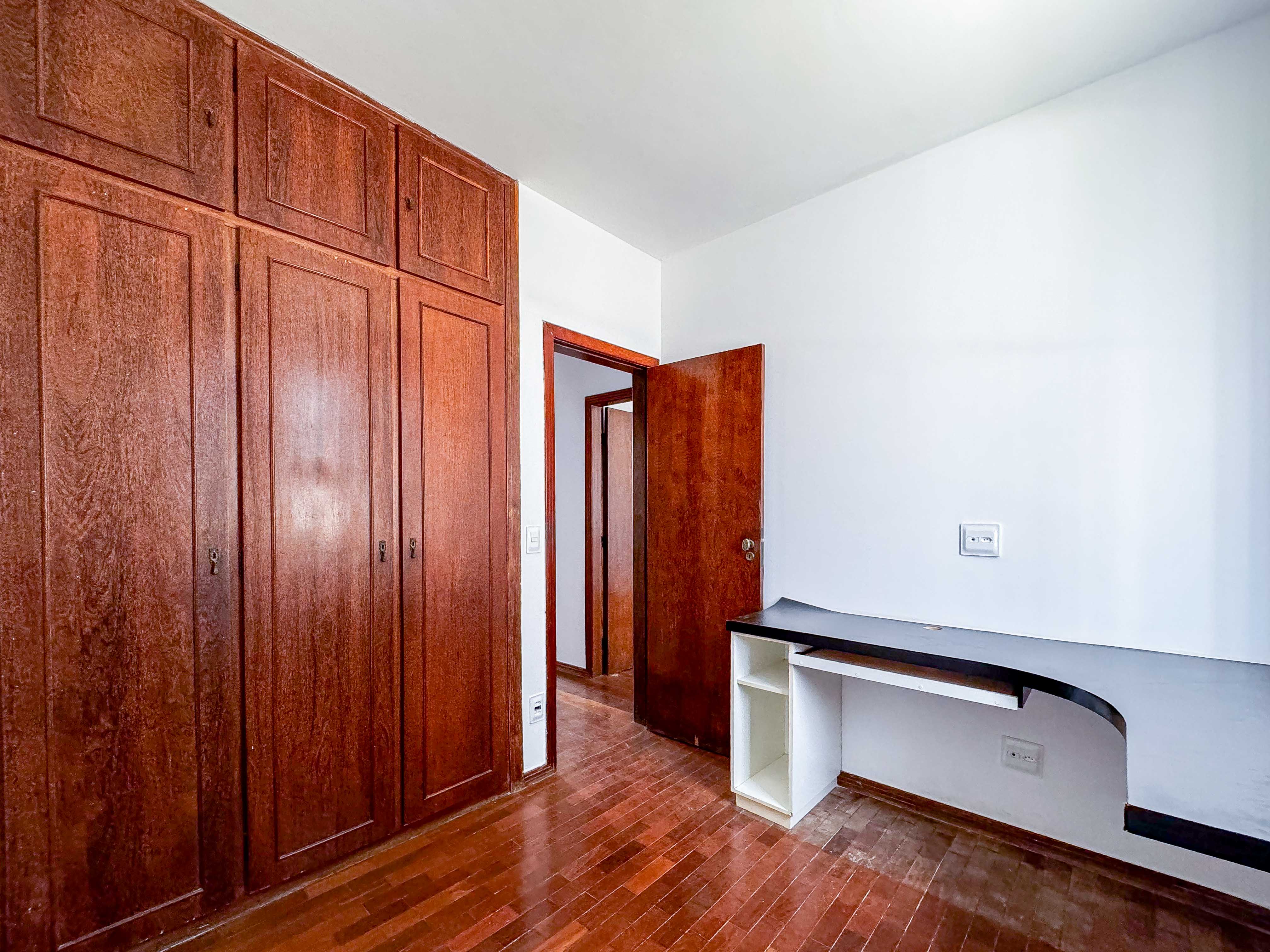 Apartamento à venda com 3 quartos, 95m² - Foto 16