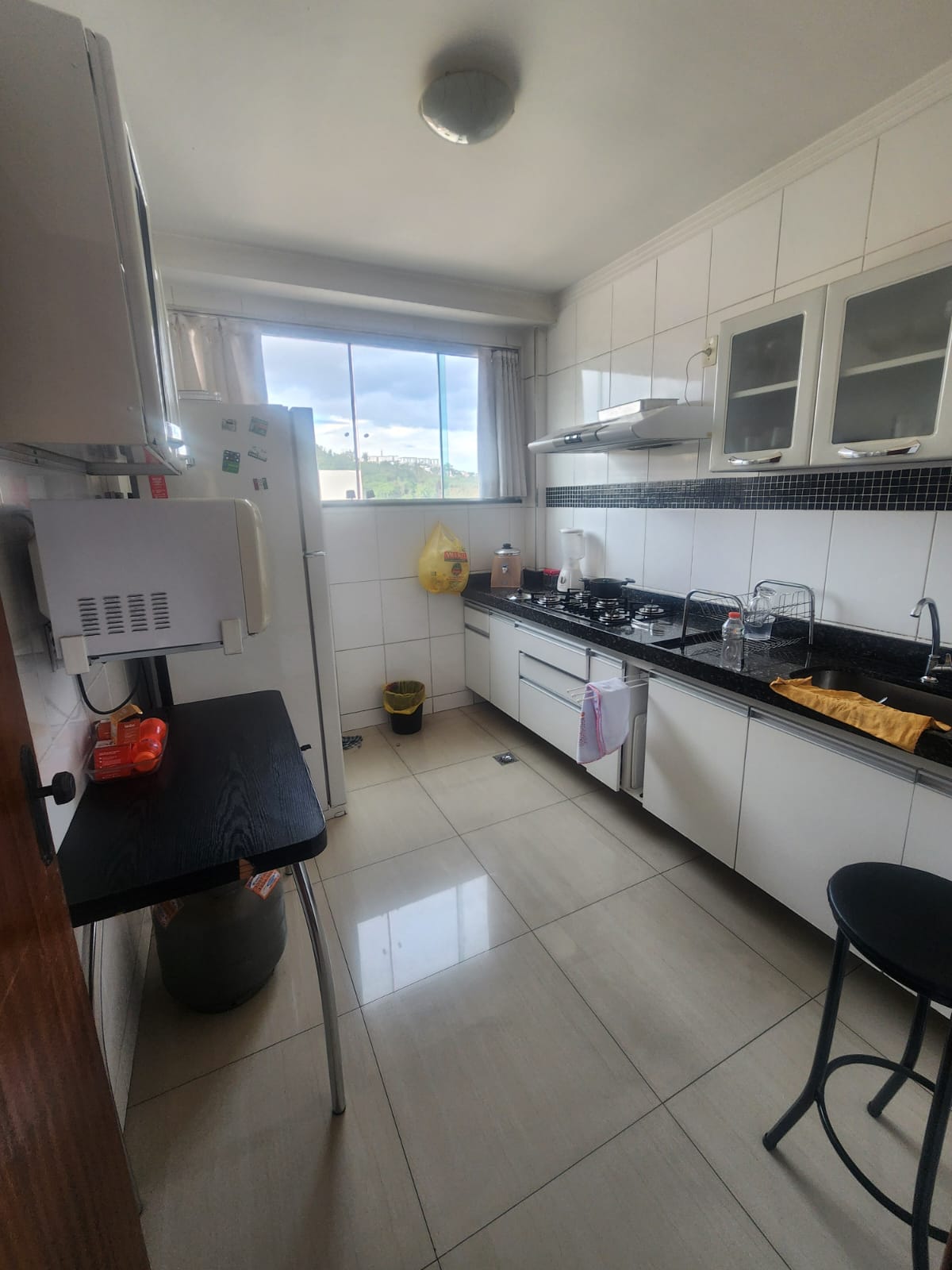 Cobertura à venda com 3 quartos, 180m² - Foto 2