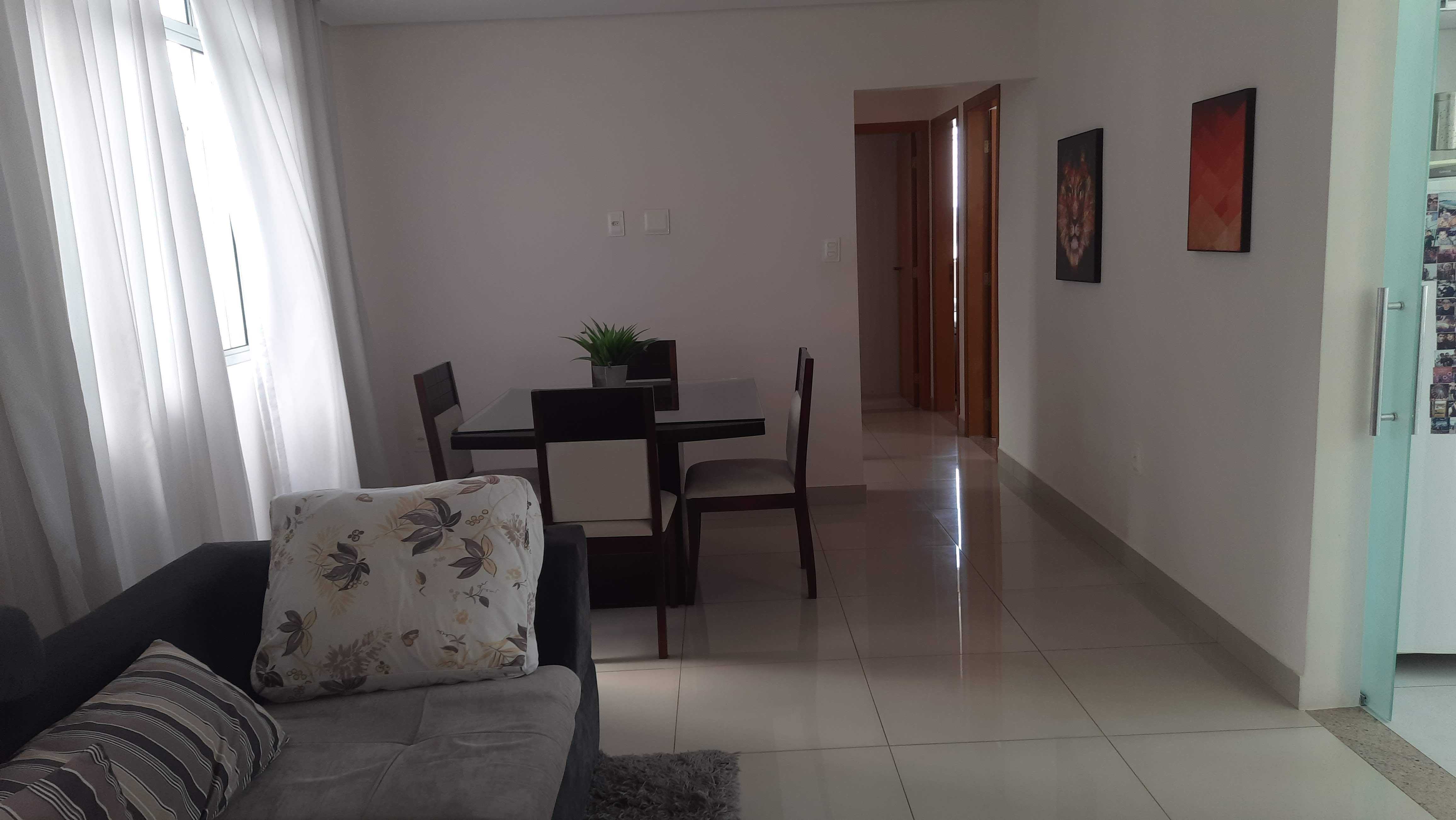 Apartamento à venda com 3 quartos, 80m² - Foto 1