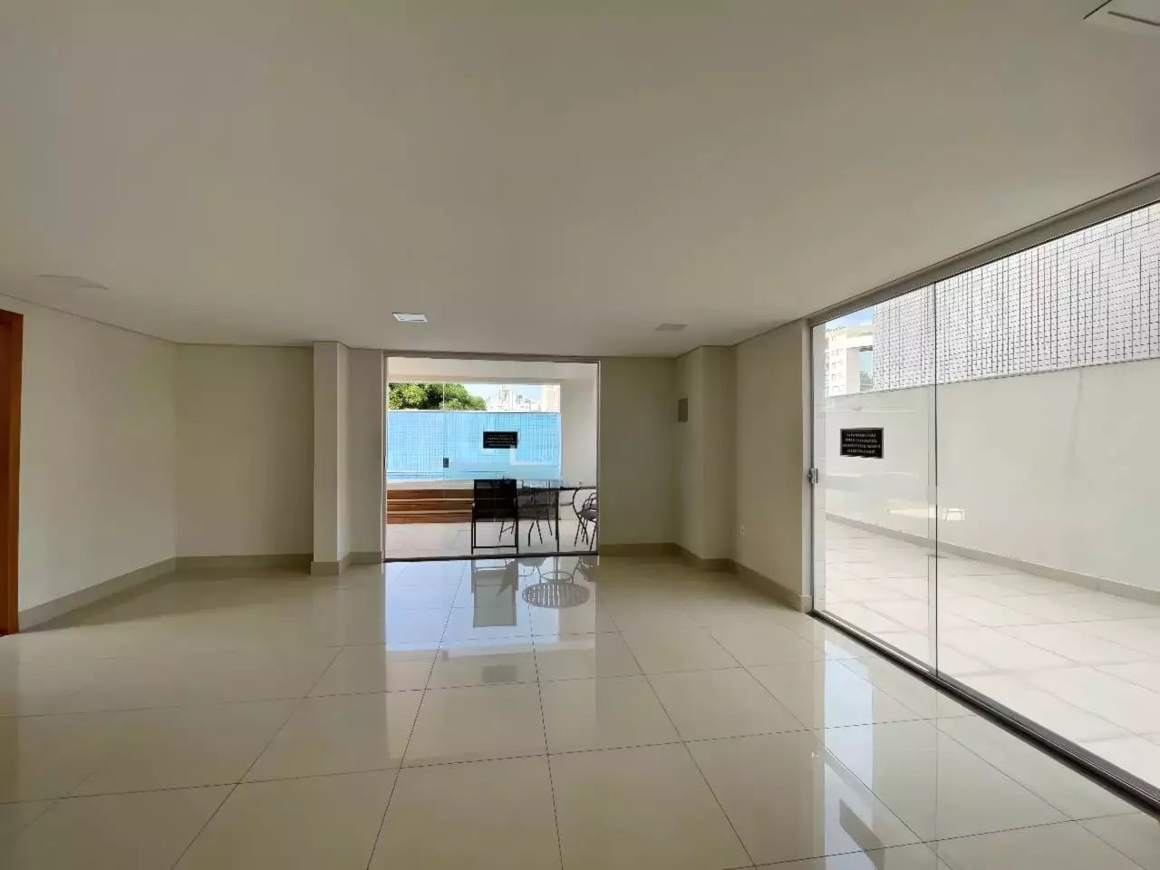 Apartamento à venda com 2 quartos, 63m² - Foto 22