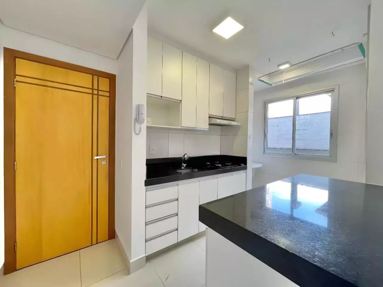 Apartamento à venda com 2 quartos, 63m² - Foto 5