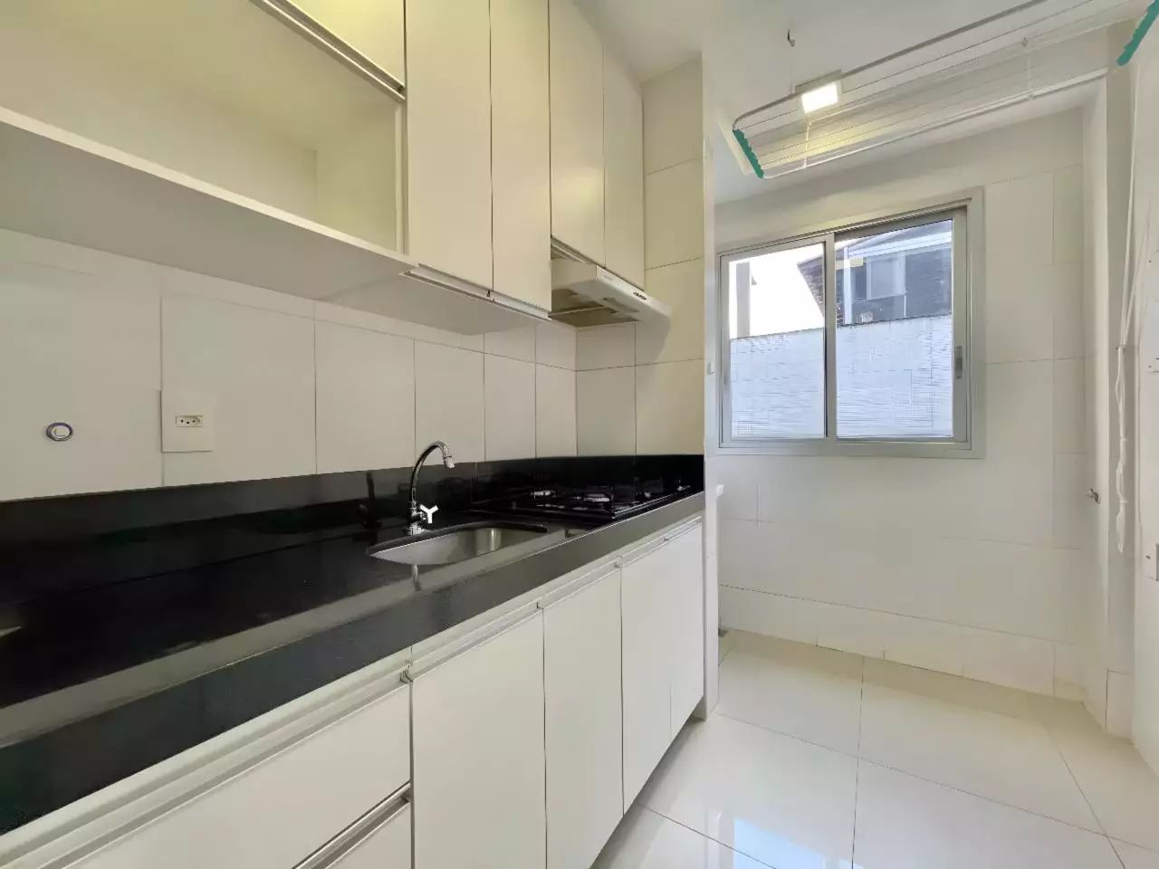 Apartamento à venda com 2 quartos, 63m² - Foto 7