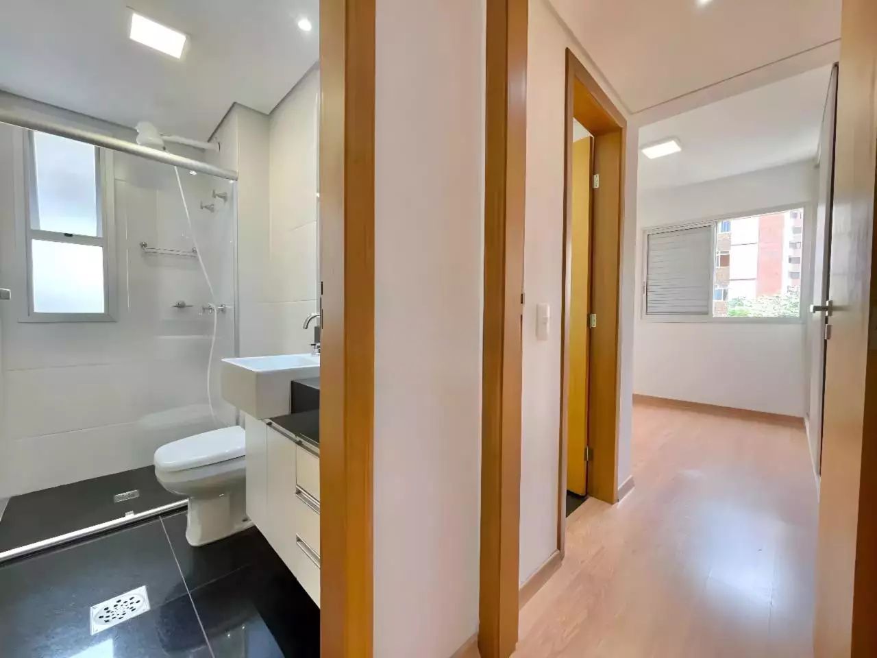 Apartamento à venda com 2 quartos, 63m² - Foto 14