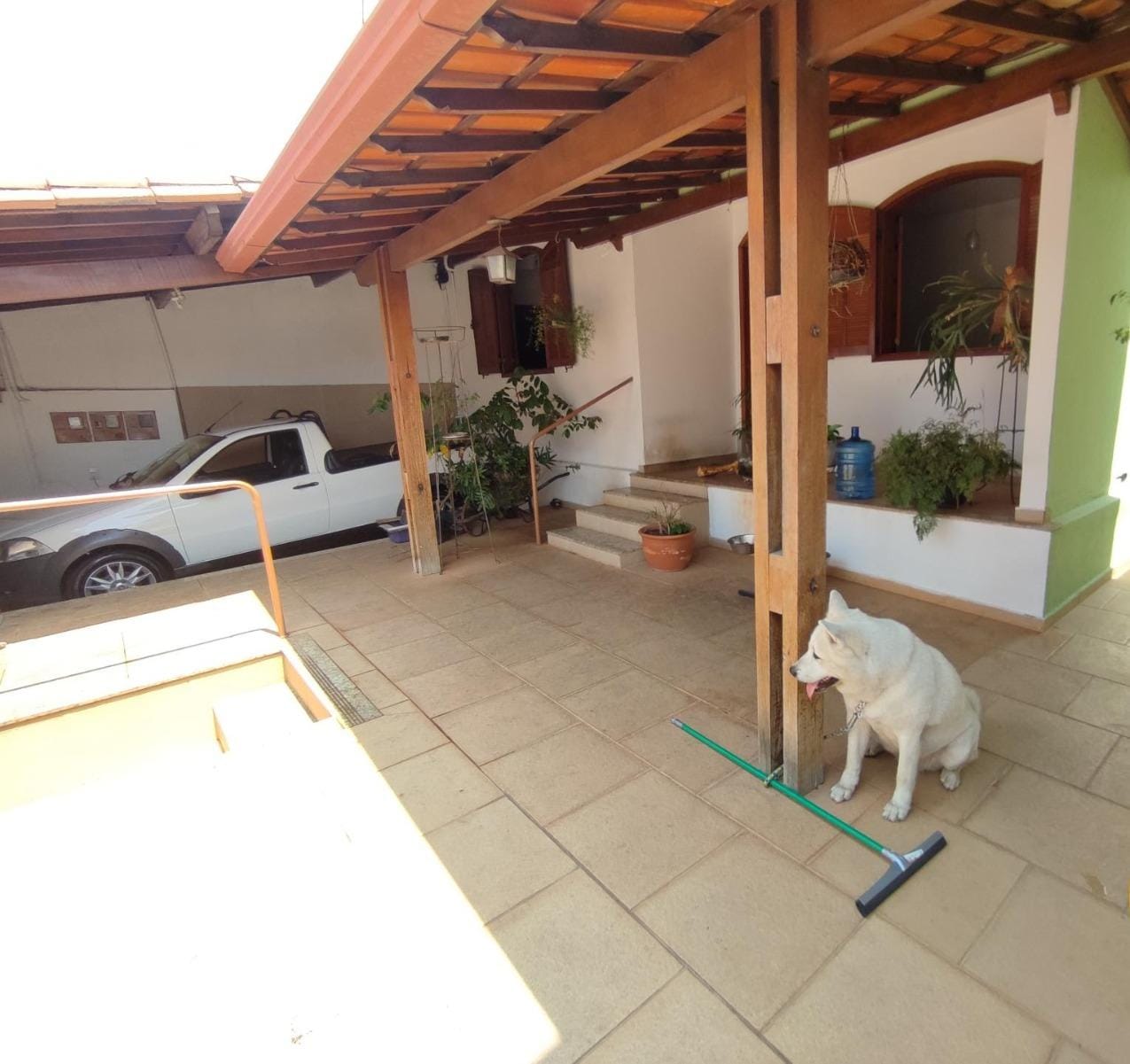 Casa à venda com 4 quartos, 400m² - Foto 2