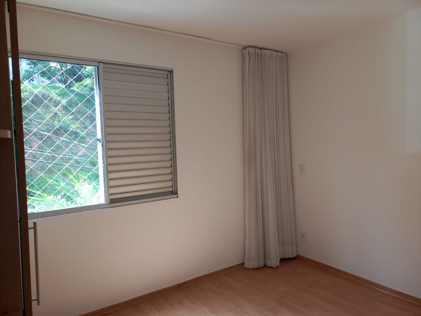 Apartamento para alugar com 4 quartos, 130m² - Foto 15