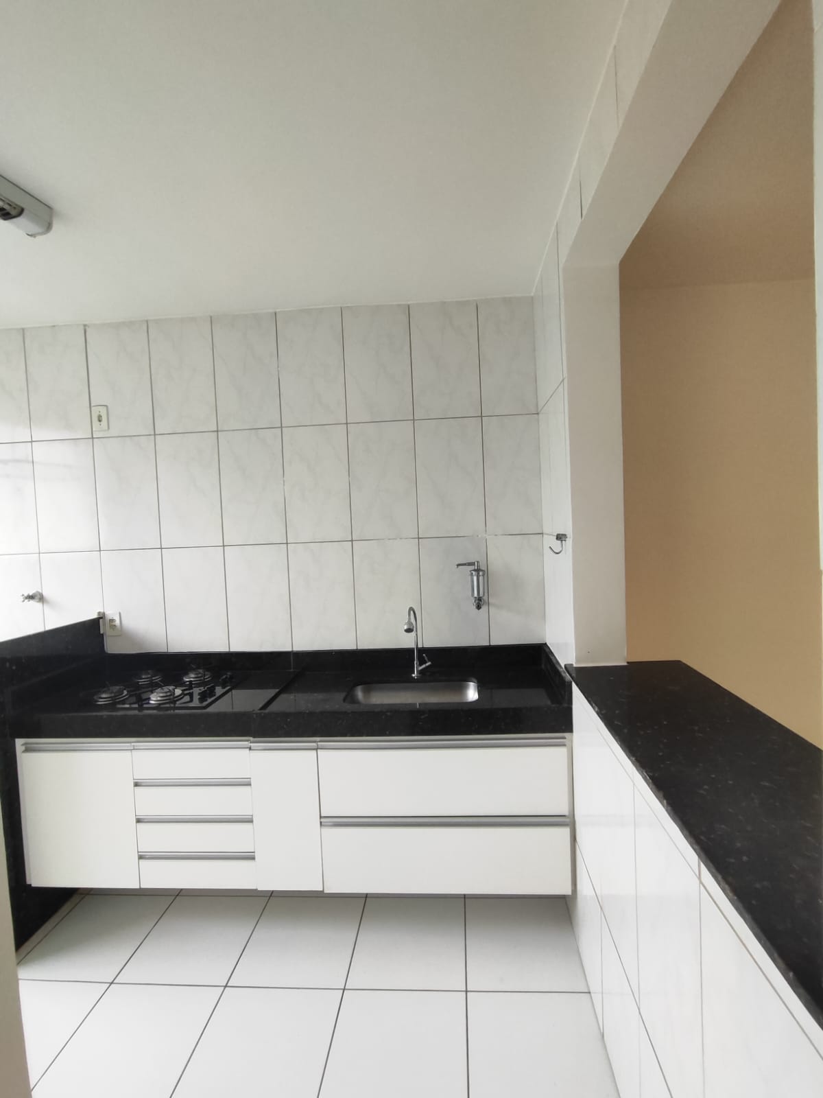 Apartamento para alugar com 2 quartos, 62m² - Foto 5