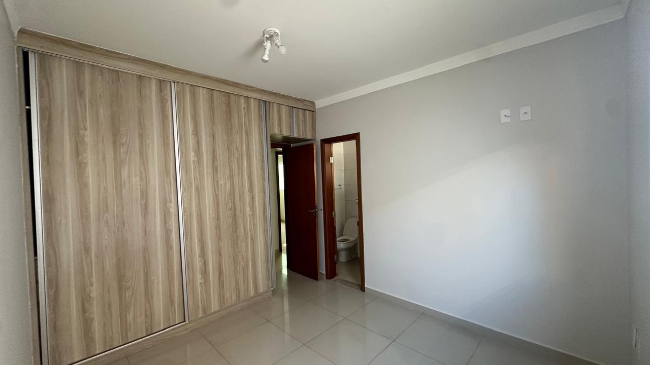 Casa à venda com 3 quartos, 150m² - Foto 9