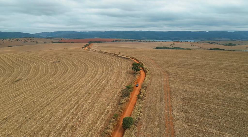 Chácara à venda com 1 quarto, 148000000m² - Foto 10