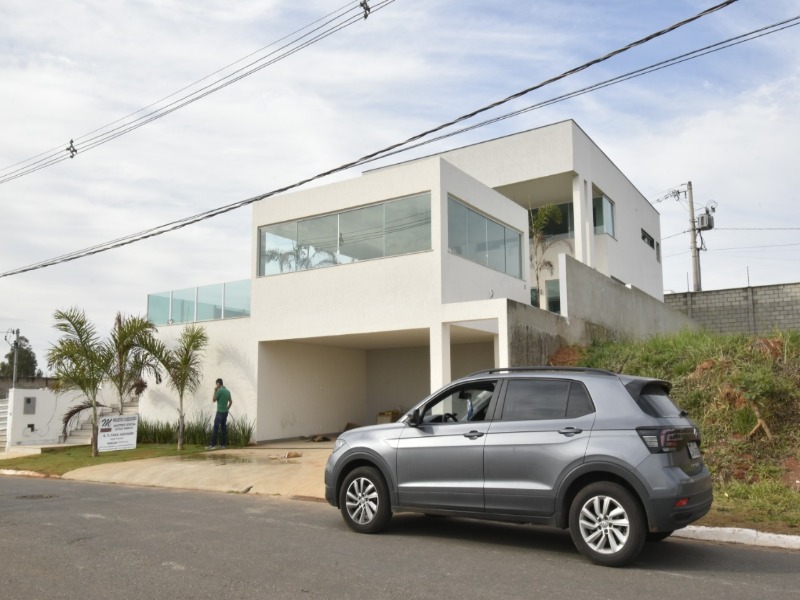 Casa à venda com 4 quartos, 405m² - Foto 5