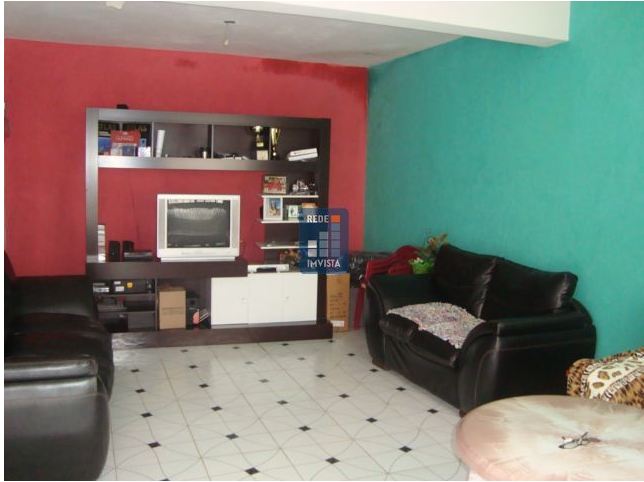 Casa à venda com 3 quartos, 200m² - Foto 14