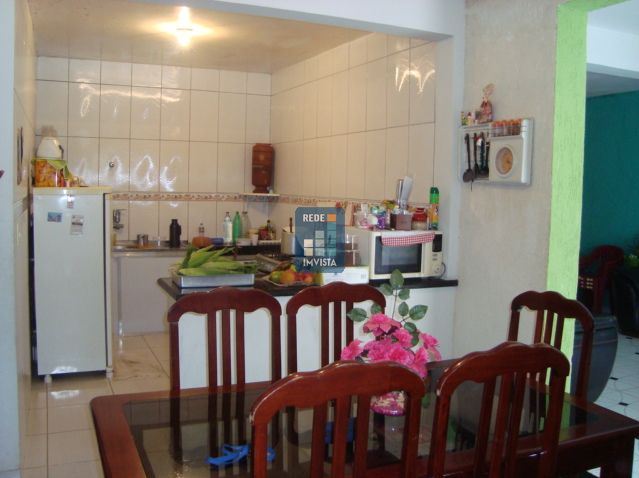 Casa à venda com 3 quartos, 200m² - Foto 15