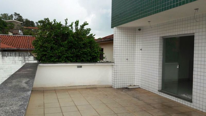 Cobertura à venda com 4 quartos, 150m² - Foto 1