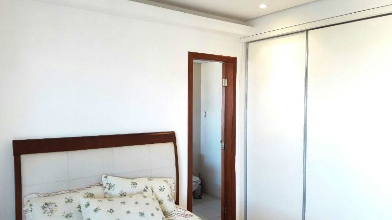 Apartamento à venda com 3 quartos, 127m² - Foto 10