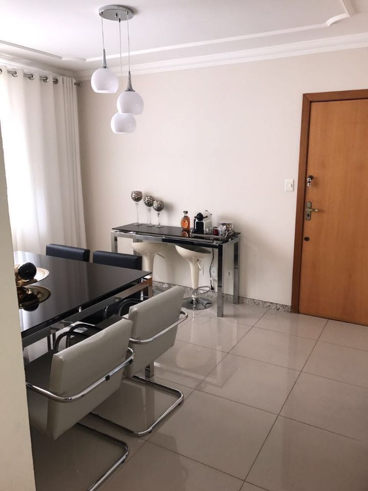 Apartamento à venda com 3 quartos, 66m² - Foto 4