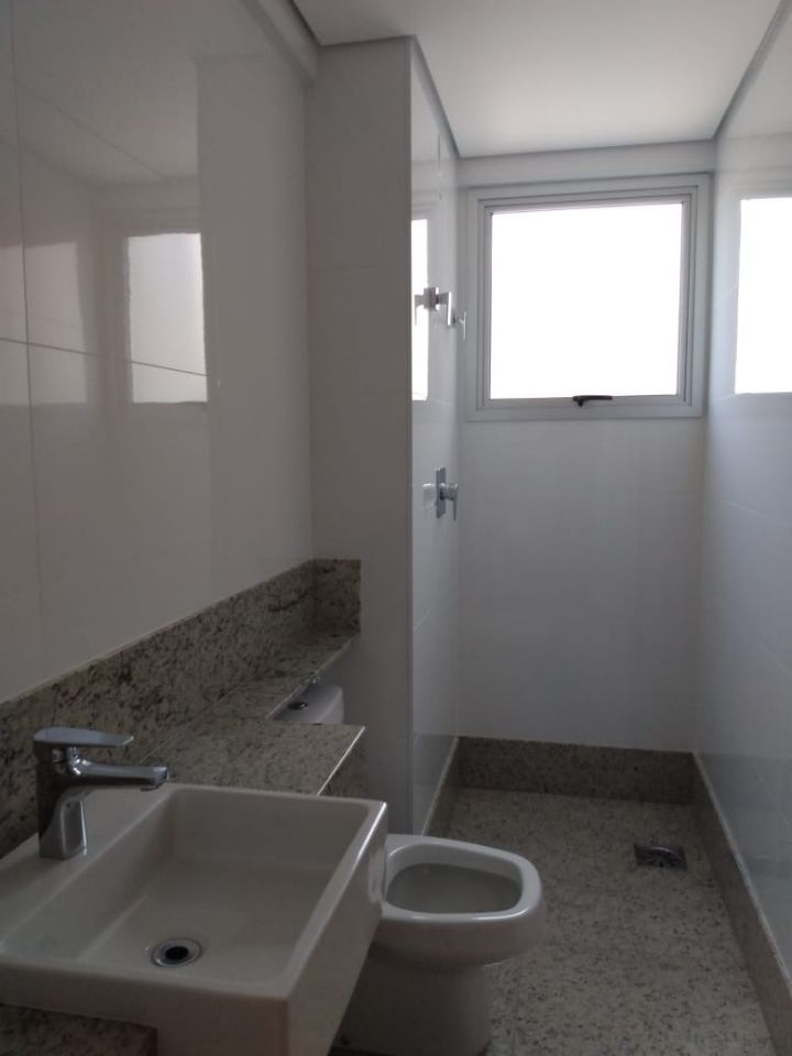 Apartamento à venda com 4 quartos, 134m² - Foto 13