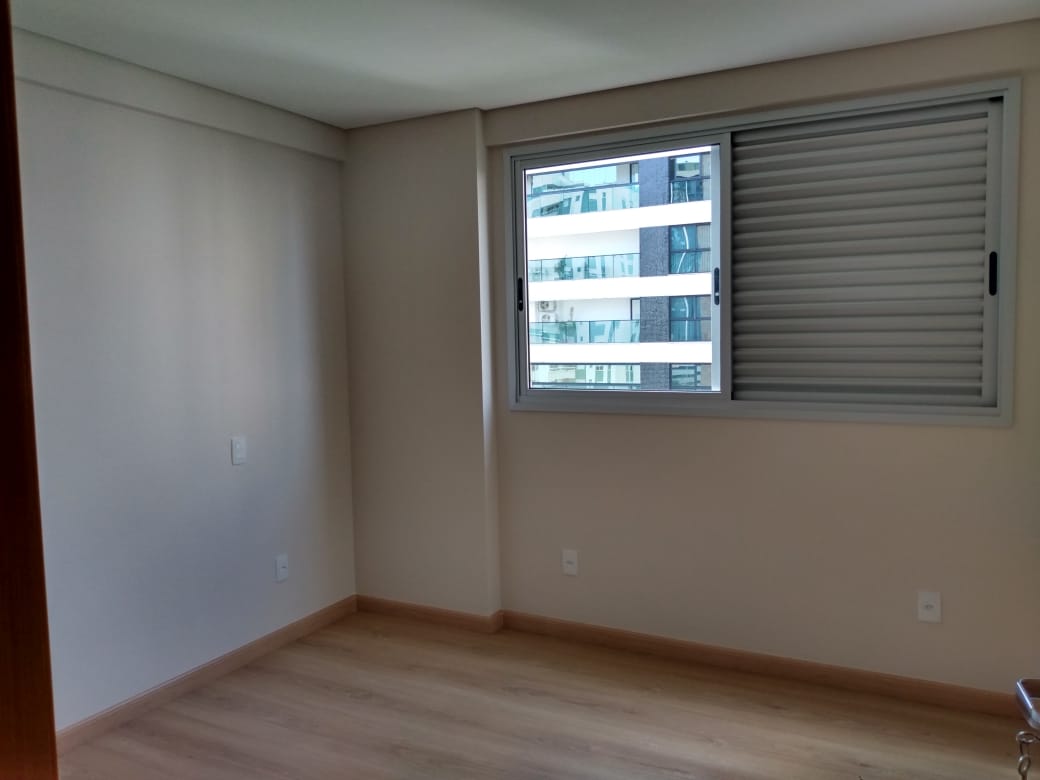 Apartamento à venda com 4 quartos, 134m² - Foto 12