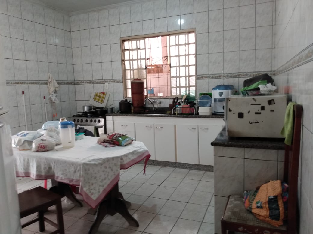 Casa à venda com 3 quartos, 120m² - Foto 8