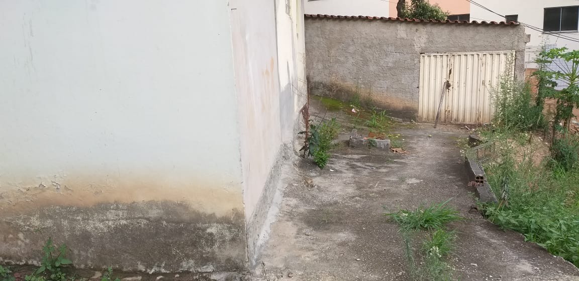 Terreno à venda, 369m² - Foto 1