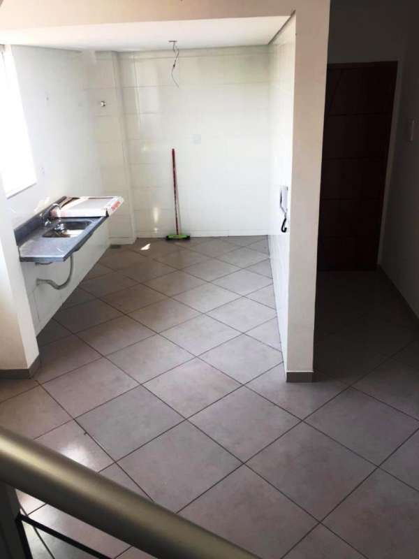 Cobertura à venda com 3 quartos, 110m² - Foto 4