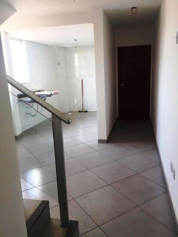 Cobertura à venda com 3 quartos, 110m² - Foto 3