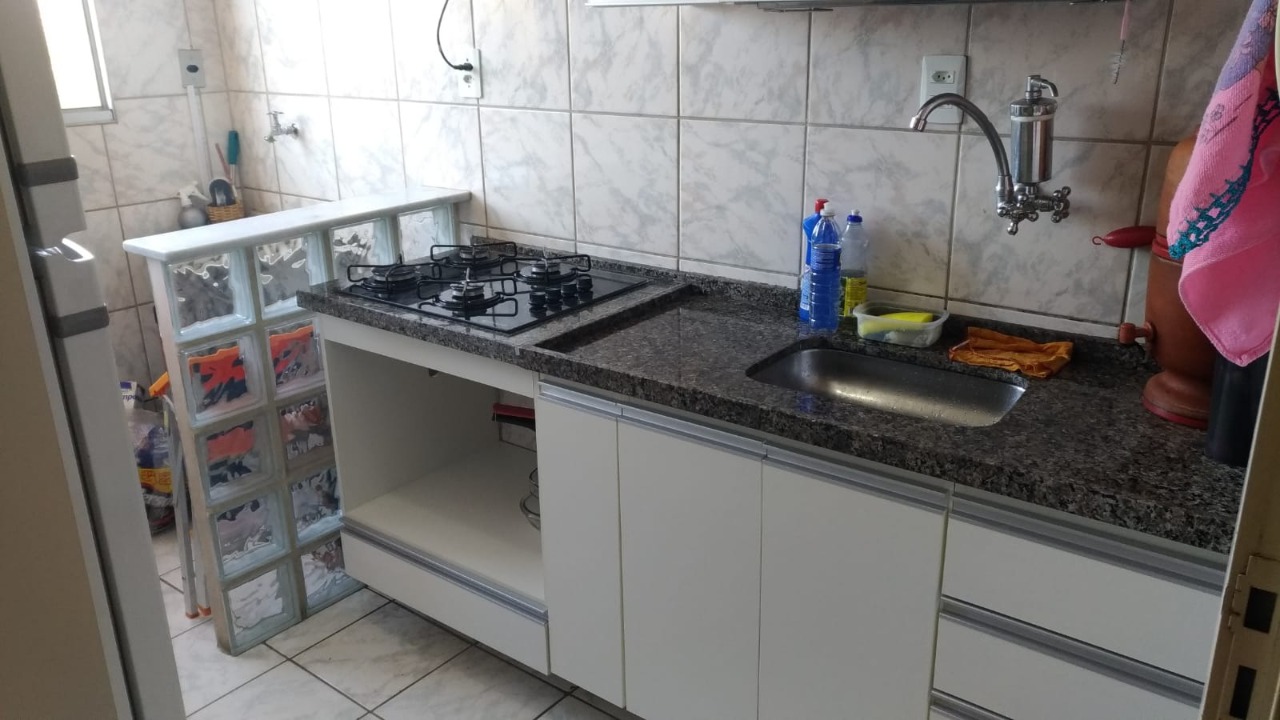 Apartamento à venda com 2 quartos, 50m² - Foto 4