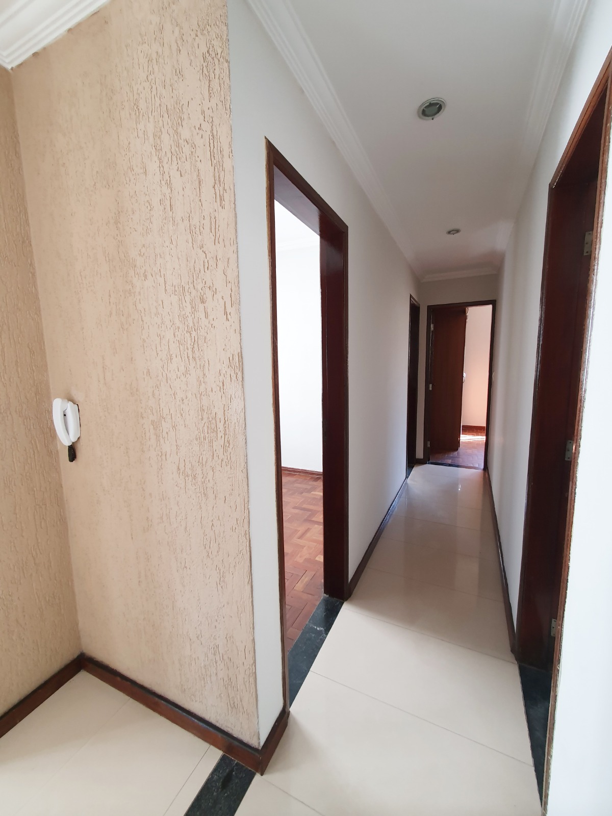 Cobertura à venda com 4 quartos, 185m² - Foto 4