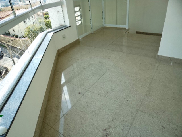 Cobertura à venda com 4 quartos, 217m² - Foto 3