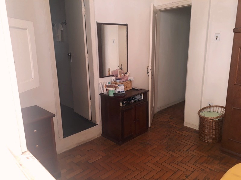 Apartamento à venda com 4 quartos, 220m² - Foto 8