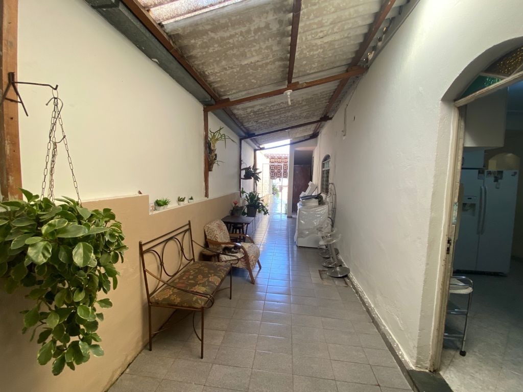 Casa à venda com 6 quartos, 360m² - Foto 16