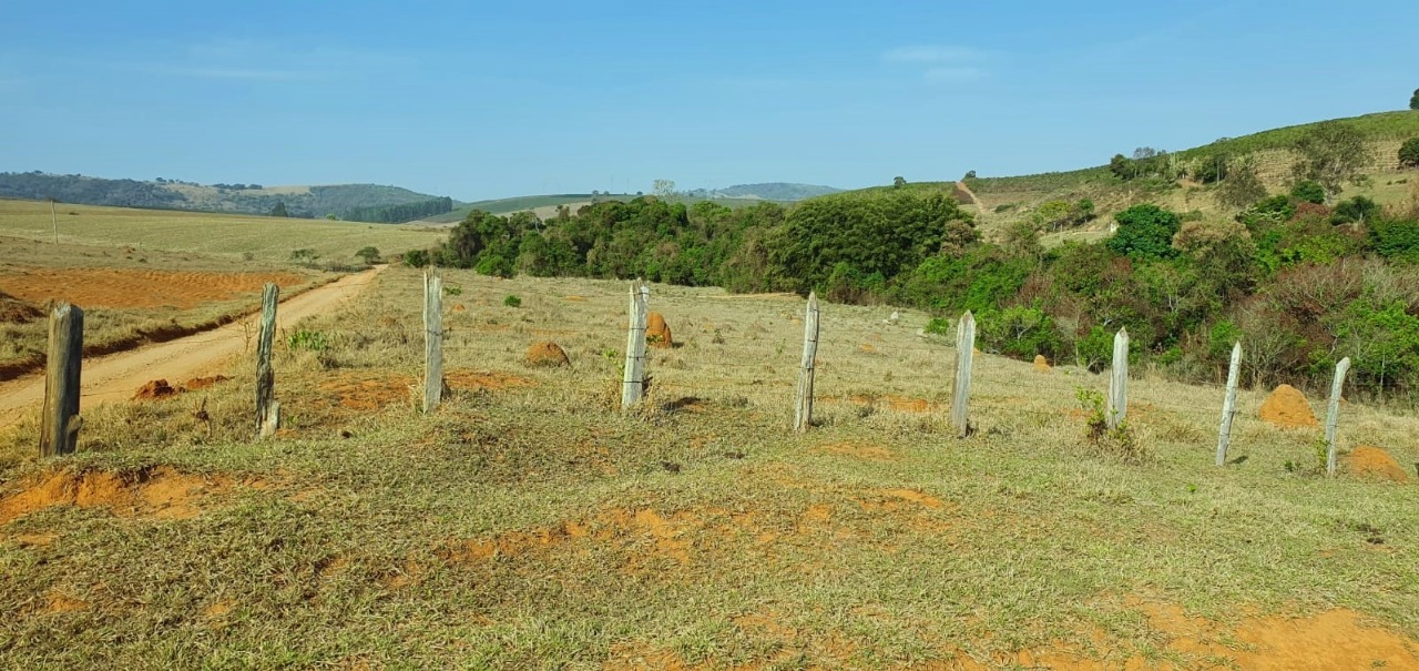 Chácara à venda com 2 quartos, 1936000m² - Foto 14