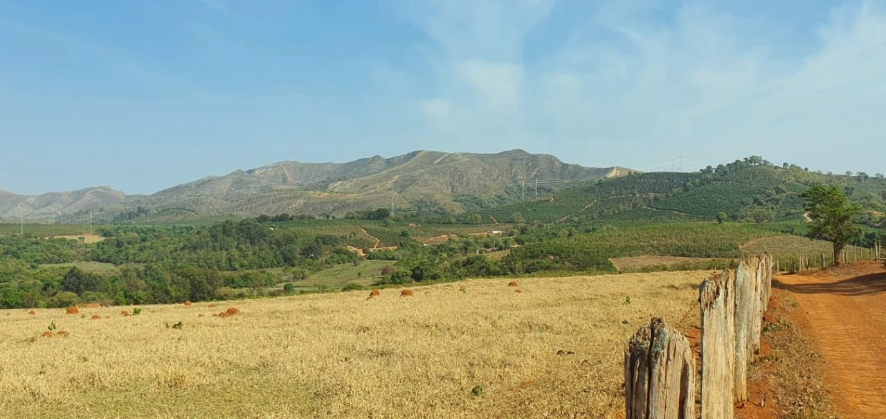 Chácara à venda com 2 quartos, 1936000m² - Foto 22