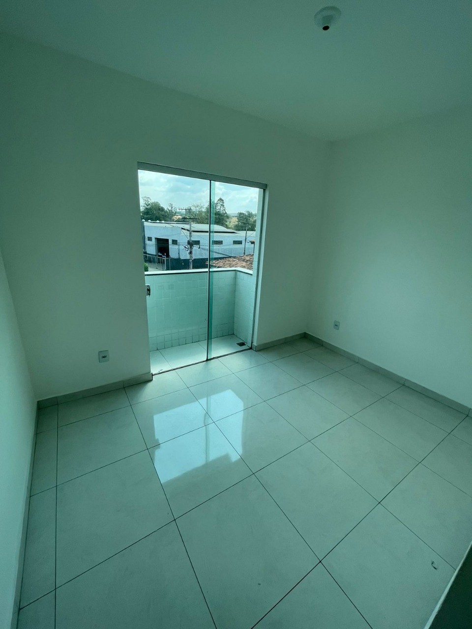 Apartamento à venda com 3 quartos, 75m² - Foto 9