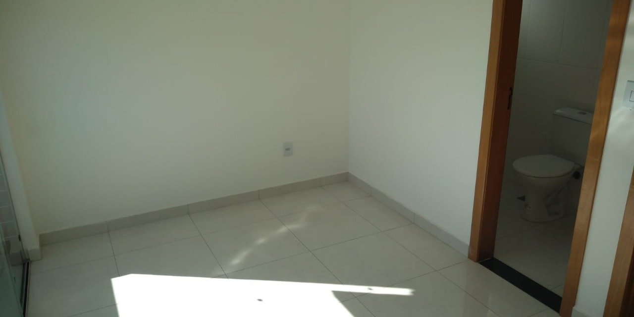 Apartamento à venda com 3 quartos, 75m² - Foto 17