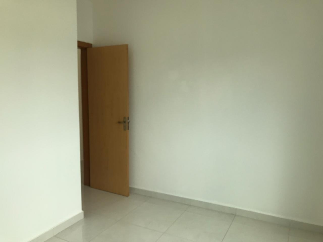 Apartamento à venda com 3 quartos, 75m² - Foto 18