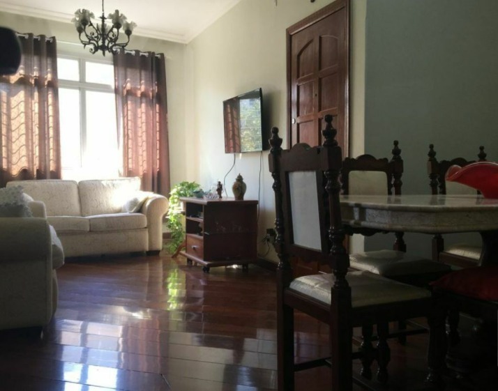 Apartamento à venda com 3 quartos, 95m² - Foto 1